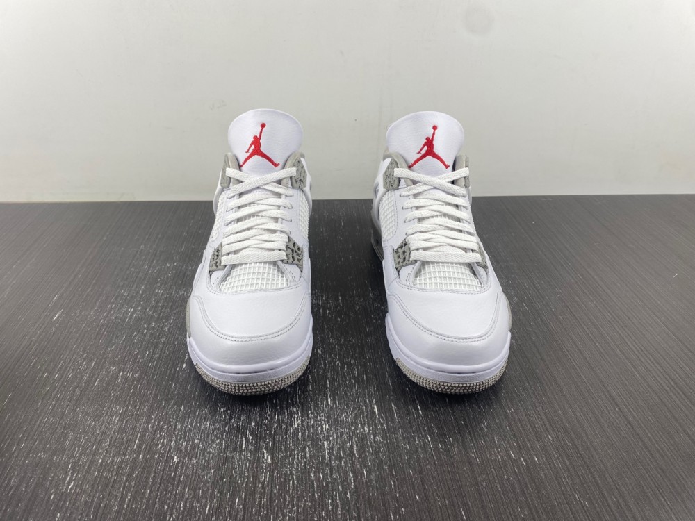 Jordan 4 Retro White Oreo (2021)